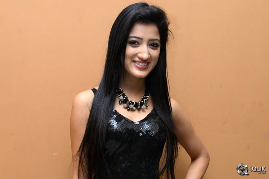 Richa-Panai-at-Kavvintha-Movie-Audio-Launch